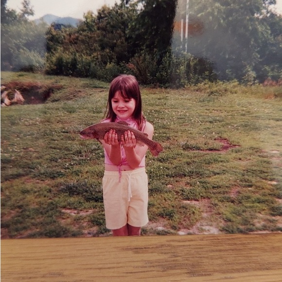 Meet your Posher, Trista - Picture 2 of 2